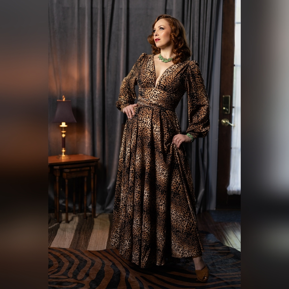 Trashy Diva Gene Elegant Leopard Print Maxi Dress